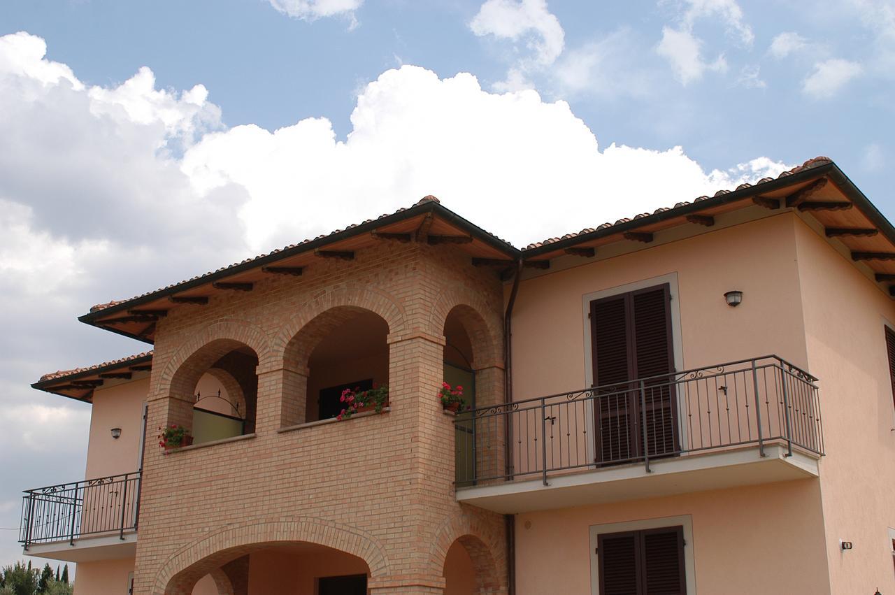 B&B Il Girasole - Rooms & House In Country - 1500 Meters From Historic Center Montepulciano Zewnętrze zdjęcie